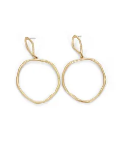 Gold-finish drop earrings with a Brazilian touch