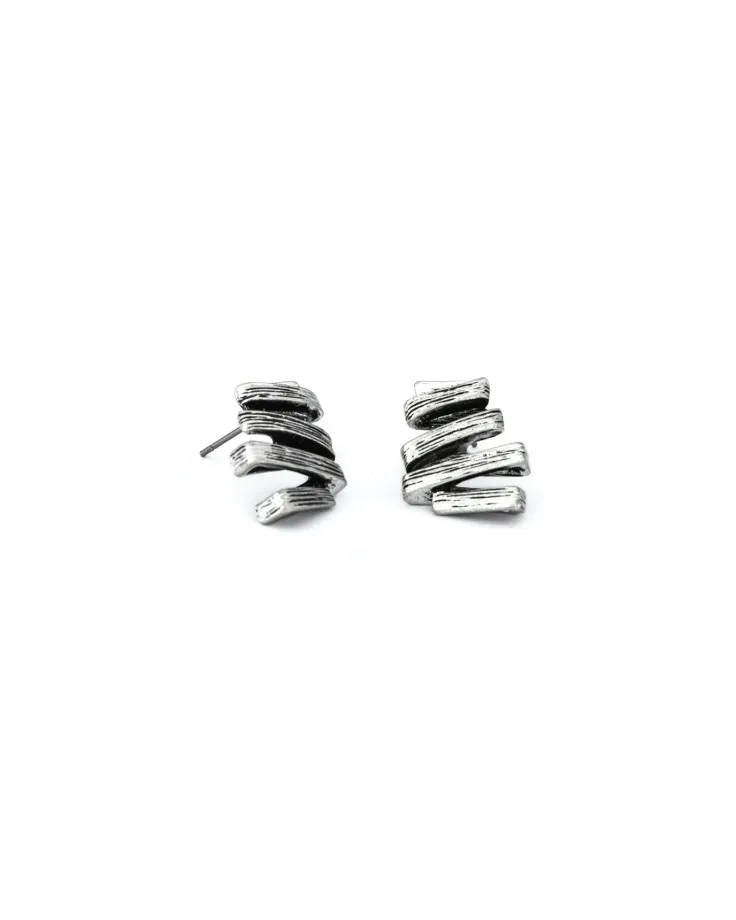 Silver Zigzag Stud Earrings in zamak - Trendy Jewelry